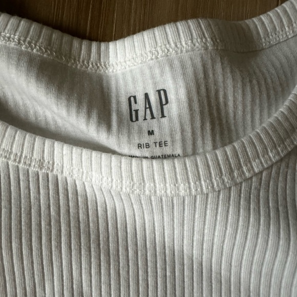 Gap bundle - two ribbed tees, size M, NWOT 
Gray and white - Picture 4 of 5